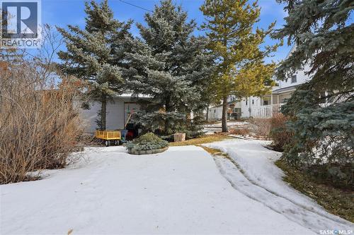 205 3Rd Avenue, Harris, SK - Outdoor