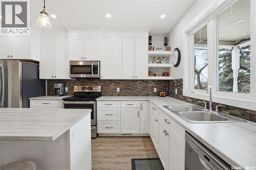 205 3Rd Avenue, Harris, SK - Indoor Photo Showing Kitchen With Double Sink