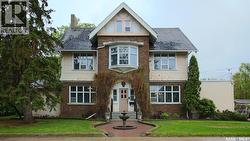 2301 15th AVENUE  Regina, SK S4P 1A3