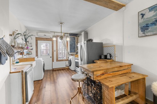 Kitchen - 7506 Av. Casgrain, Montréal (Villeray/Saint-Michel/Parc-Extension), QC - Indoor