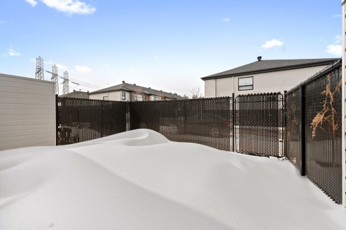 Courtyard - 17670 Rue De Chenonceau, Mirabel, QC - Outdoor With Exterior