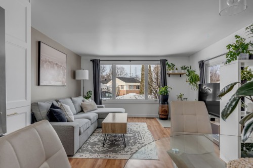 Salon - 1022 Rue Alainbourg, Lévis (Les Chutes-De-La-Chaudière-Est), QC - Indoor Photo Showing Living Room