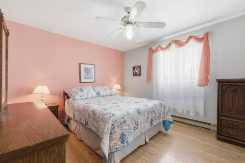 Chambre à coucher principale - 217 Rue Tassé, Saint-Eustache, QC - Indoor Photo Showing Bedroom