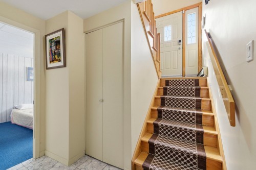 Escalier - 217 Rue Tassé, Saint-Eustache, QC - Indoor Photo Showing Other Room