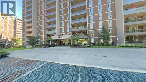 1966 MAIN Street Unit# 306  Hamilton, ON L8S 1J6