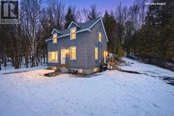 5 MURRAY POINT ROAD Mcdougall, ON P2A 2W9