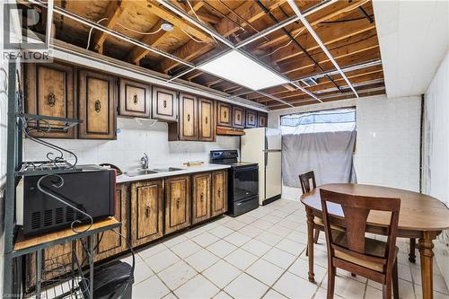 222 Greencedar Drive, Hamilton, ON - Indoor