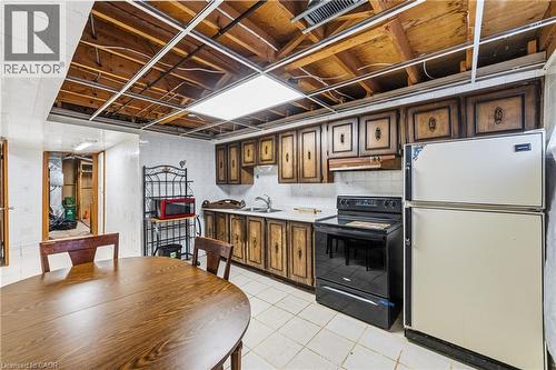 222 Greencedar Drive, Hamilton, ON - Indoor Photo Showing Kitchen With Double Sink
