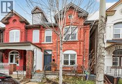 18 ST MATTHEWS Avenue  Hamilton, ON L8L 5P3