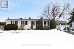 15 OVERLAKE DRIVE Ottawa, ON K2E 5V2
