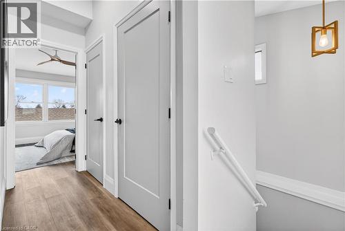 330 East 15Th Street, Hamilton, ON - Indoor Photo Showing Other Room