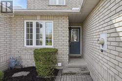 17 PINEGROVE COURT  Belleville (Belleville Ward), ON K8N 5X9