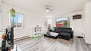 207-2035 Baron Road, Kelowna, BC  - Indoor Photo Showing Living Room 