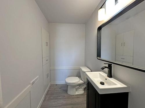130 Harkness Street, Nipigon, ON - Indoor Photo Showing Bathroom