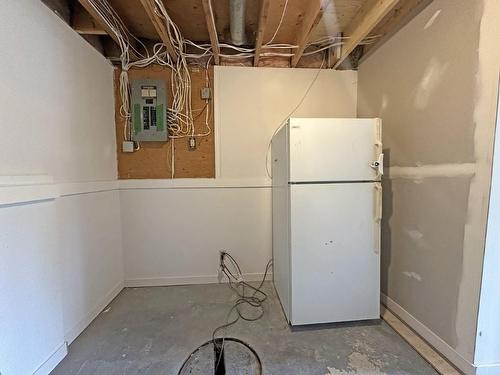 130 Harkness Street, Nipigon, ON - Indoor Photo Showing Basement