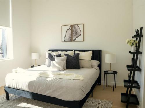 3209 96 HIGH Street N  Thunder Bay, ON P7B 4G7