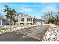 34 Huron AVE  Fredericton, NB E3A 1J7