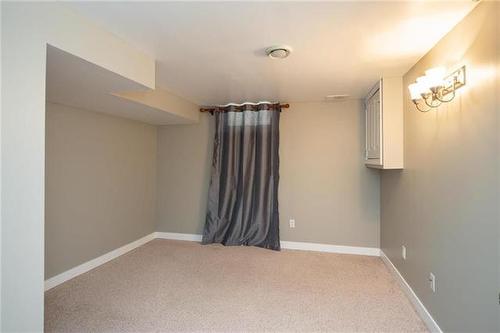 12 Cranbrook Bay, Winnipeg, MB 