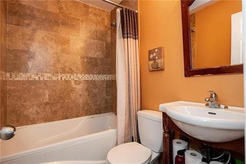 12 Cranbrook Bay, Winnipeg, MB 