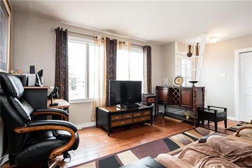 12 Cranbrook Bay, Winnipeg, MB 