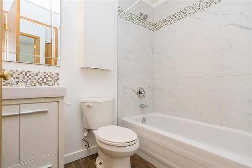 300 De La Seigneurie Blvd, Winnipeg, MB 