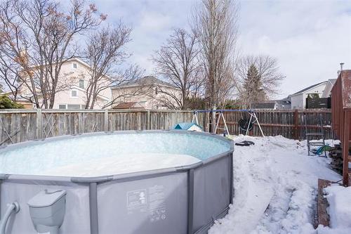 300 De La Seigneurie Blvd, Winnipeg, MB 