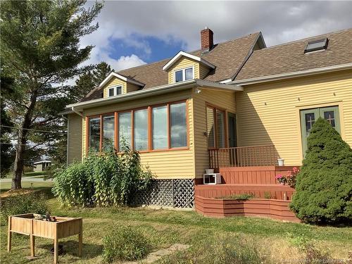 2396 Centrale St, St-Hilaire, NB 
