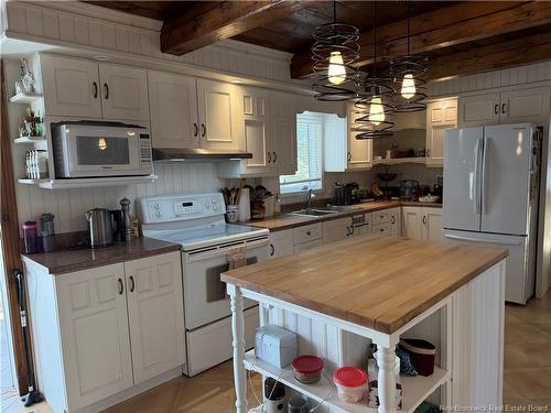 2396 Centrale St, St-Hilaire, NB 