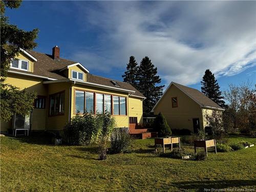 2396 Centrale St, St-Hilaire, NB 