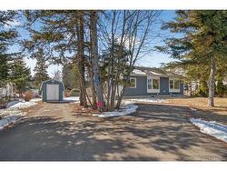 100 Belliveau Beach RD Pointe-Du-Chêne, NB E4P 3W6