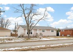 88 Masters RD Moncton, NB E1A 4S3