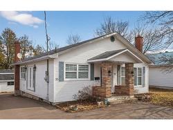 53 Carney AVE Moncton, NB E1C 4H6