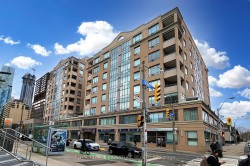 209-980 Yonge Street Toronto, ON M4W 3V8