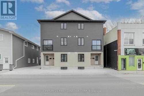 109 ROSS STREET  St. Thomas, ON N5R 3X8