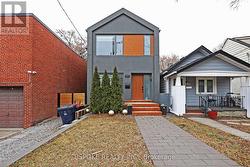 MAIN - 707 MORTIMER AVENUE Toronto, ON M4C 2K1