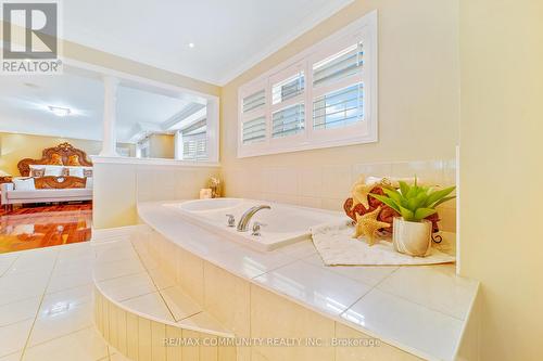2 Dolby Crescent, Ajax, ON - Indoor Photo Showing Bathroom