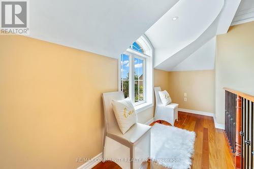 2 Dolby Crescent, Ajax, ON - Indoor Photo Showing Other Room