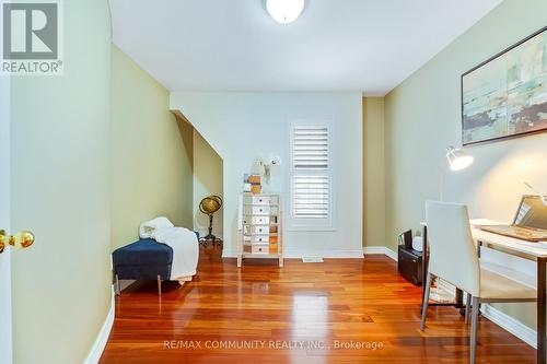 2 Dolby Crescent, Ajax, ON - Indoor