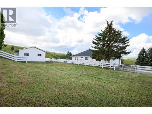 2740 Simms Place, Kamloops, BC - Outdoor