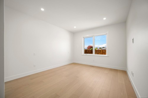 #3-865 Grumman Pl, Comox, BC - Indoor Photo Showing Other Room