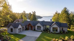 2839 Oceanside Lane Mill Bay, BC V8H 1E1