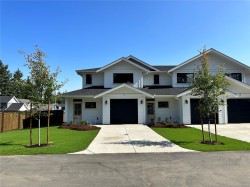 119-2580 Brookfield Dr Courtenay, BC V9N 0J8