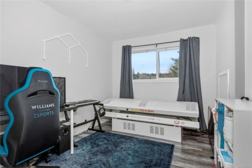 4010 Deerfield Rd, Campbell River, BC 