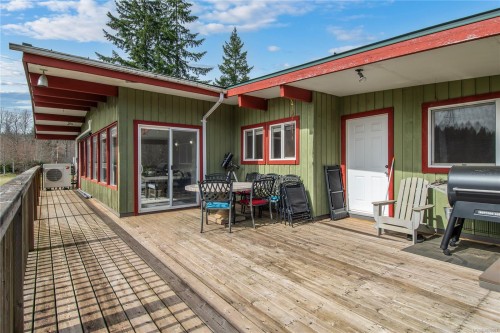 4010 Deerfield Rd, Campbell River, BC 