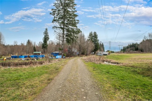 4010 Deerfield Rd, Campbell River, BC 