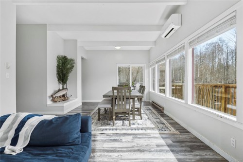 4010 Deerfield Rd, Campbell River, BC 