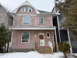 312 Beverley ST  Winnipeg, MB R3G 1T7