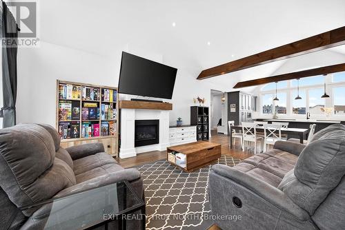 139 Rue Eric, Tiny, ON - Indoor Photo Showing Living Room With Fireplace