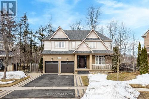 58 VERSAILLES CRESCENT  Barrie, ON L4M 0B8