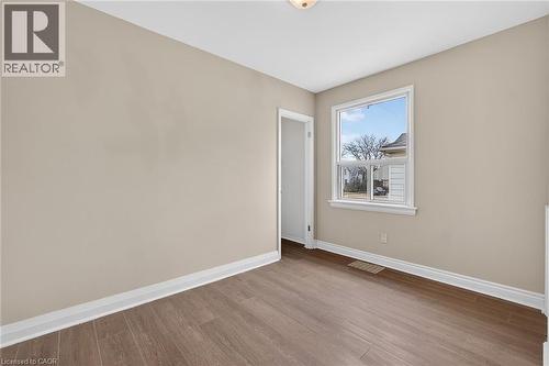 219 East 21St Street, Hamilton, ON - Indoor Photo Showing Other Room